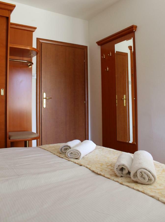 Rooms Nadia3 Baška Esterno foto